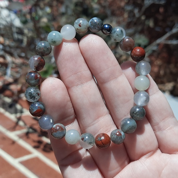 8mm African Bloodstone Bracelet - Picture 1 of 5